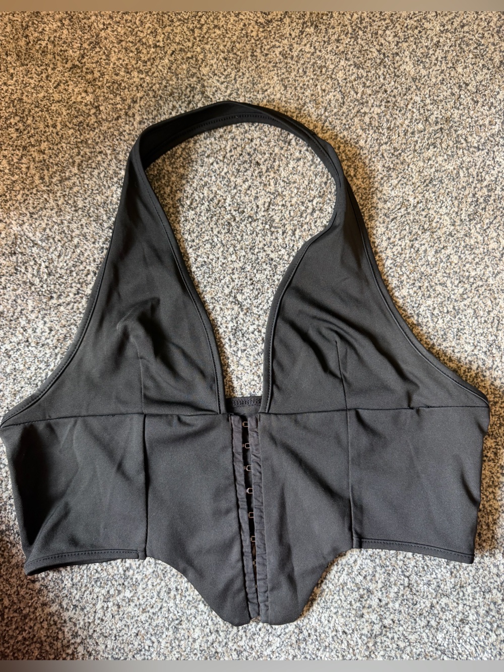 SHEIN Black Halter Crop Top with Front Hook Closure